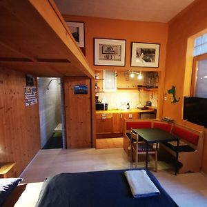 High Sky Apartment